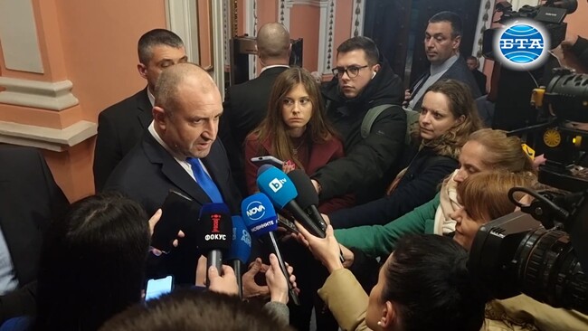 Предсрочните избори ще са на 2 април, обяви президентът Румен Радев