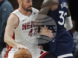 Heat Timberwolves Basketball