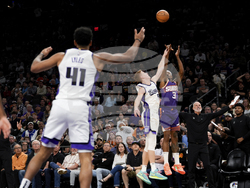 Kings Suns Basketball