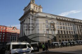 Народно събрание - засилено полицейско присъствие