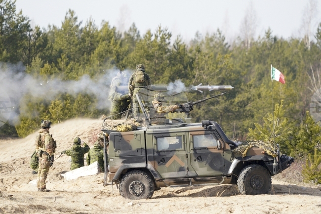 НАТО проведе учение в Латвия за укрепване на източния фланг