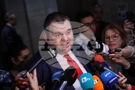 Народно събрание - кулоари - Делян Пеевски - изявление