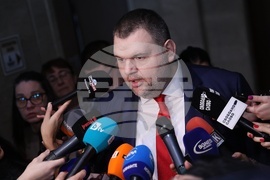 Народно събрание - кулоари - Делян Пеевски - изявление