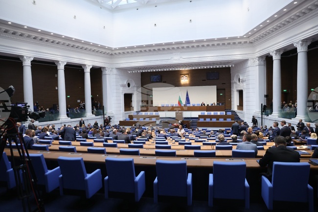 Депутатите ще направят пореден опит да изберат председател на 51-вото Народно събрание