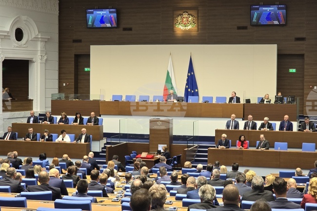 Какви бяха заявките на политическите сили преди откриването на новия 51-и парламент