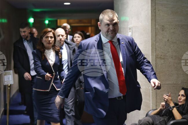 Народно събрание - „ДПС - Ново начало“ - напусна пленарна зала