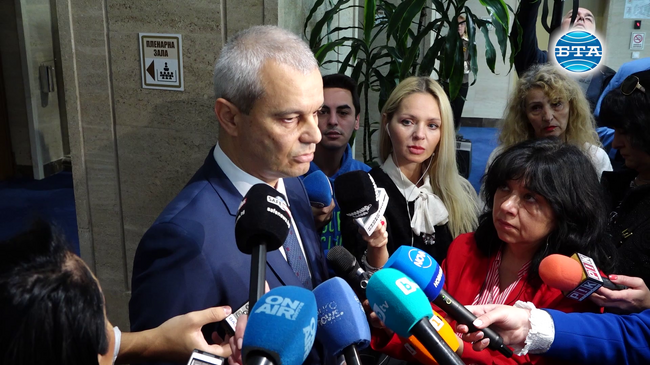 Единственото стабилно управление, което може да съществува, е с "Възраждане", каза Костадин Костадинов