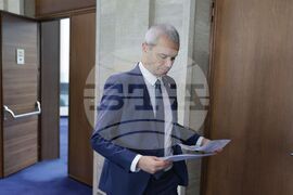 Народно събрание - първо тържествено заседание - кулоари