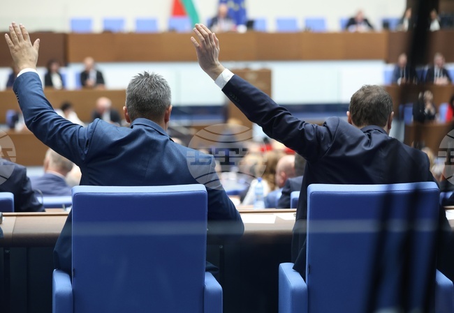 Депутатите не избраха председател на 51-вото Народно събрание и при балотажа