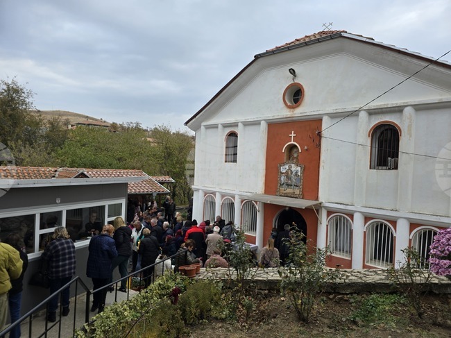 В петричкото село Старчево се намира най-старата черква, носеща името на Свети Мина