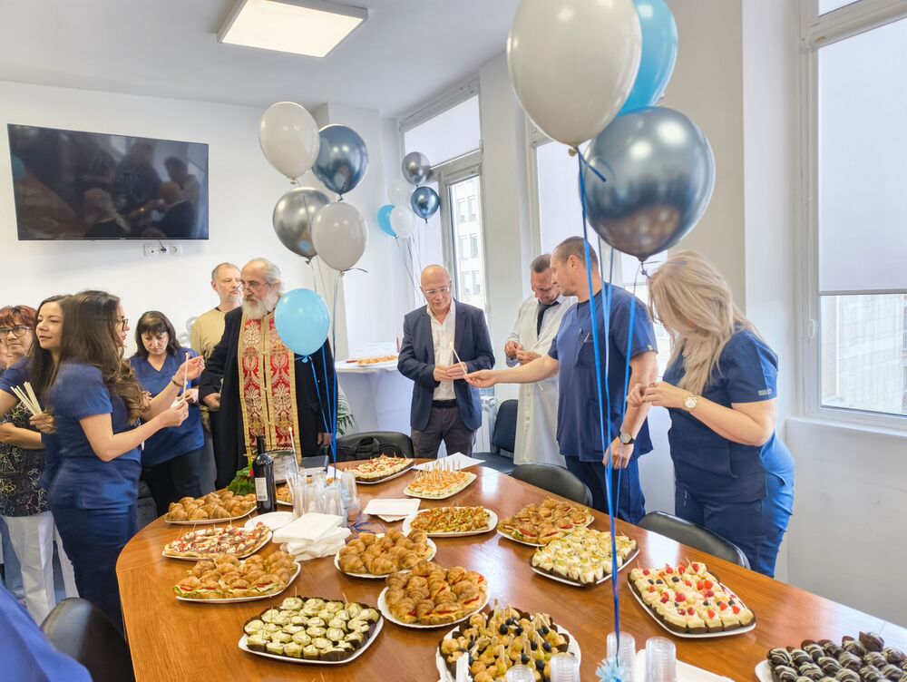 В УМБАЛ "Св. Анна" София – АД днес тържествено беше открита новата Клиника по уши, нос и гърло