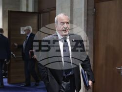 Народно събрание - първо тържествено заседание - кулоари