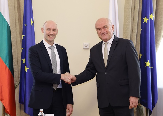 USA Acknowledges Bulgaria's Progress in Joining Visa Waiver Program