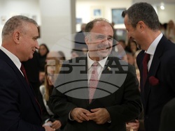 Национална награда за български роман „13 века България"