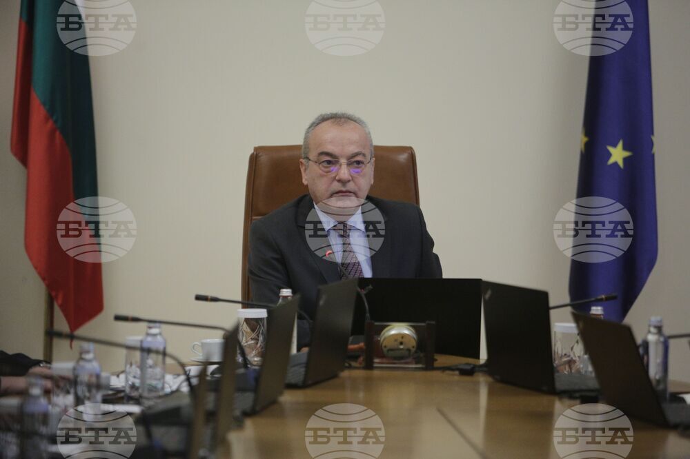 Министерски съвет - заседание - Гълъб Донев