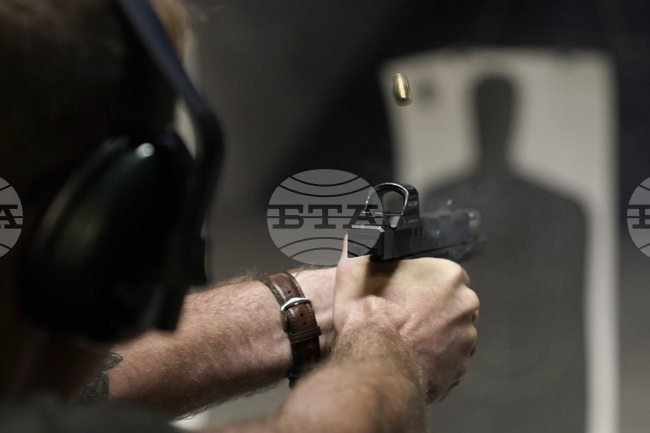 Застрахователите в Нидерландия искат да влагат повече средства в оръжейната индустрия