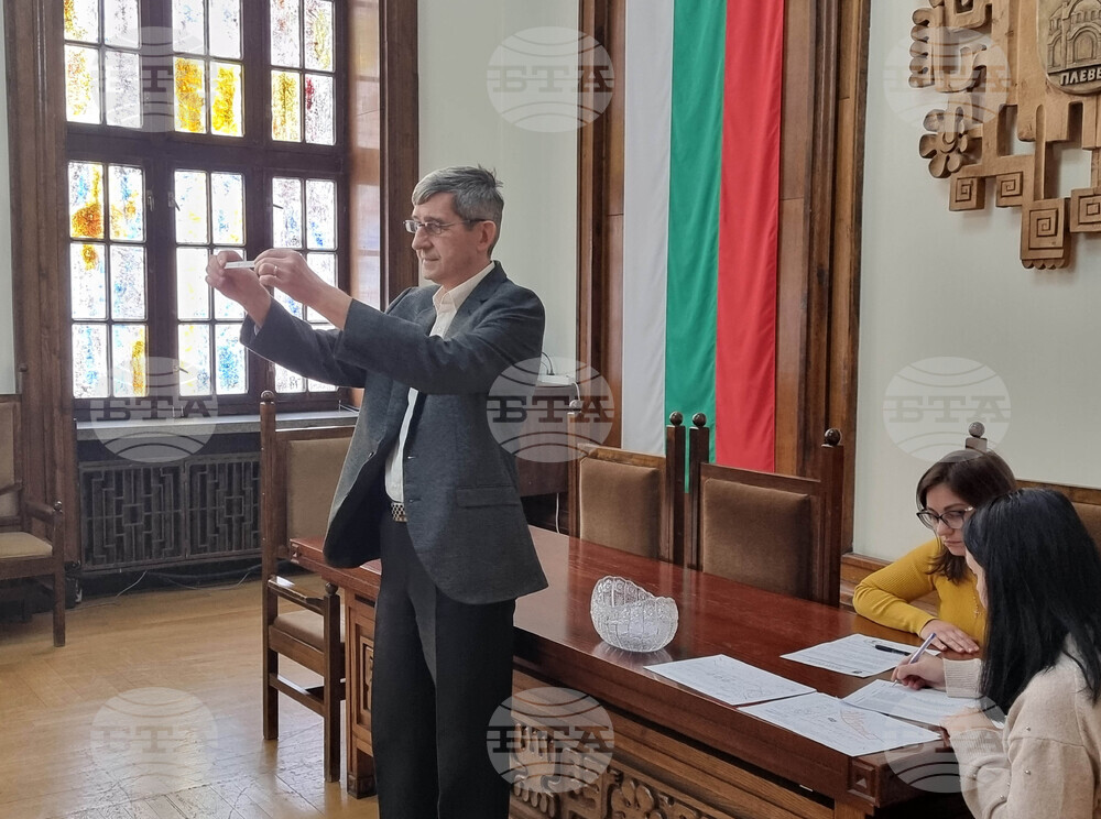 Плевен - мартеници - жребий - Милен Яков 