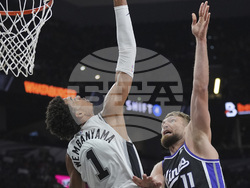 Kings Spurs Basketball