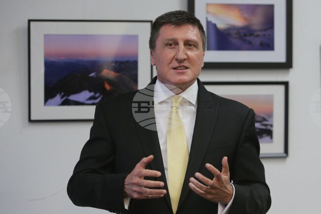 Фондация „Карол Знание" - конкурс - награждаване