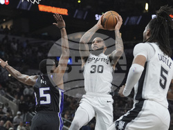 Kings Spurs Basketball