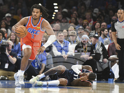 Clippers Thunder Basketball