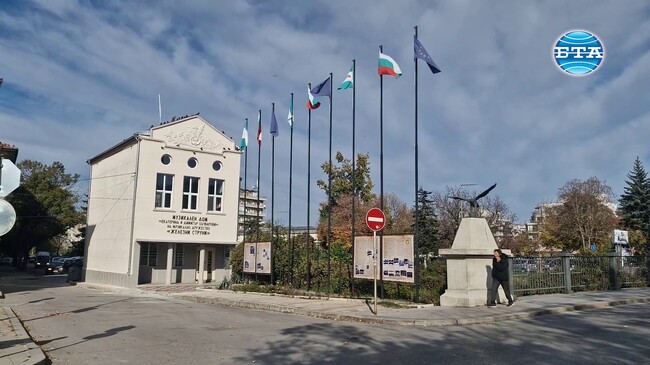 Сградата на Музикалния дом в Разград е с обновен облик след ремонт