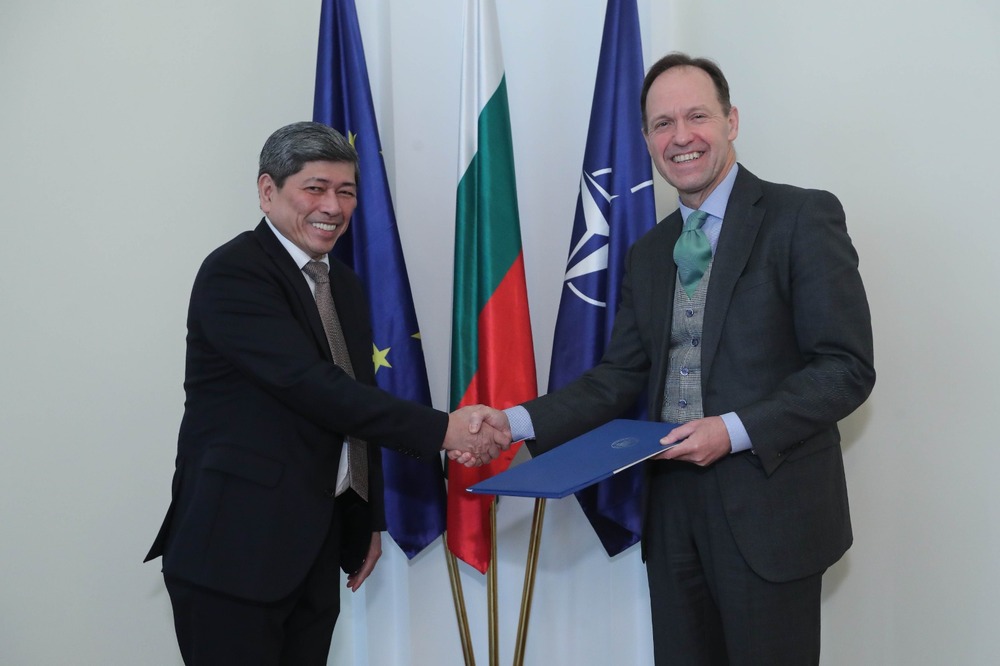 МВнР: Заместник – министър Коджабашев прие копия на акредитивни писма на новите посланици на Република Филипини и Република Панама