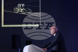 Дискусия - "Намиране и формиране на кадри за бъдещето на строителството: Изграждане на утрешния свят"