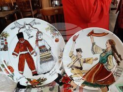 По време на празничния обяд членовете на Асоциацията представиха различни книги и речници, посветени на българо-бесарабската общност в Бразилия, както и ръчно изработени сувенири с мотиви, вдъхновени от българския фолклор, шевици и мартеници. 