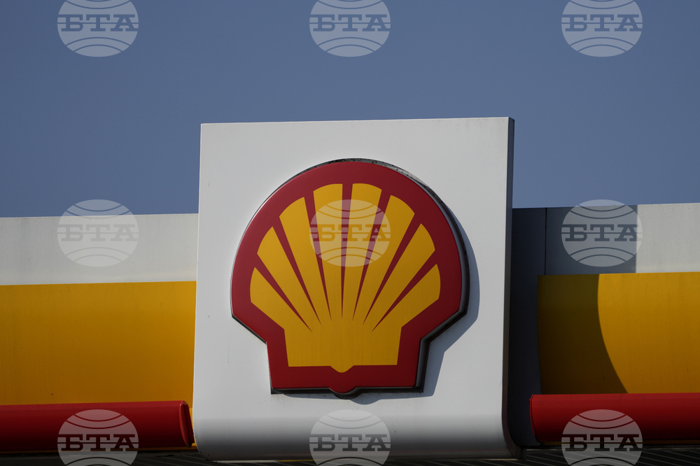 Компаниите "Шел" и "Екуинор" планират да обединят енергийните си активи във Великобритания в съвместно дружество