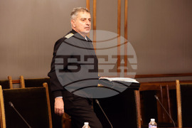 Парламент - Комисия по отбрана