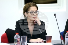 УНСС - „Свободата на словото на медиите в България” - Дискусионен панел 2: „Предизборни кампании: проблеми и възможности. Отношенията власт - журналистика”