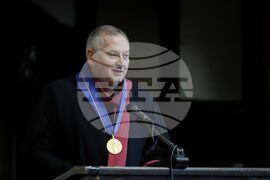 Софийски университет - Георги Господинов - награждаване