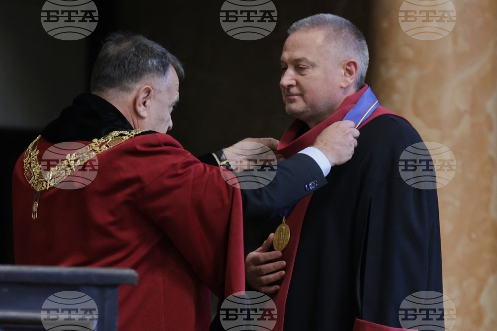 Софийски университет - Георги Господинов - награждаване
