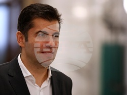 Парламент - ПП-ДБ - ИТН - среща - Кирил Петков