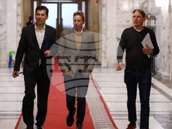 Парламент - ПП-ДБ - ИТН - среща