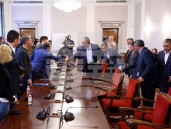 Парламент - ПП-ДБ - АПС - среща