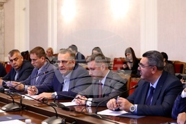 Парламент - ПП-ДБ - АПС - среща