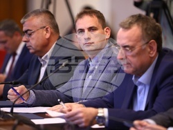 Парламент - ПП-ДБ - АПС - среща