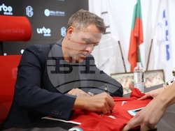 Майкъл Оуен - фенове - среща