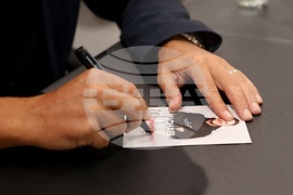 Майкъл Оуен - фенове - среща