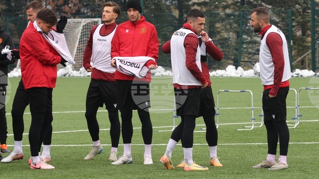 Лукас Петков вкара гол за Елферсберг, Атанас Чернев дебютира за Кайзерслаутерн във Втора Бундеслига