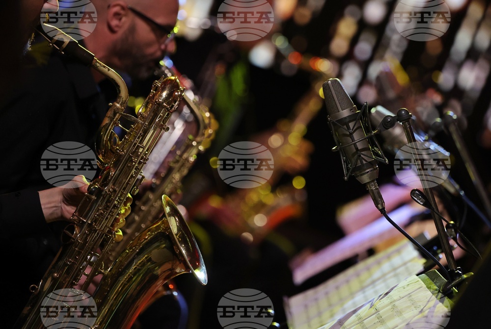 Певица с изкуствен интелект създадоха в Румъния