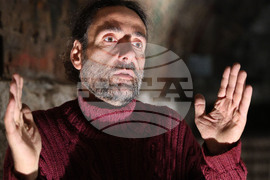 Варна - Юлиан Табаков - „Виждам те“ - изложба