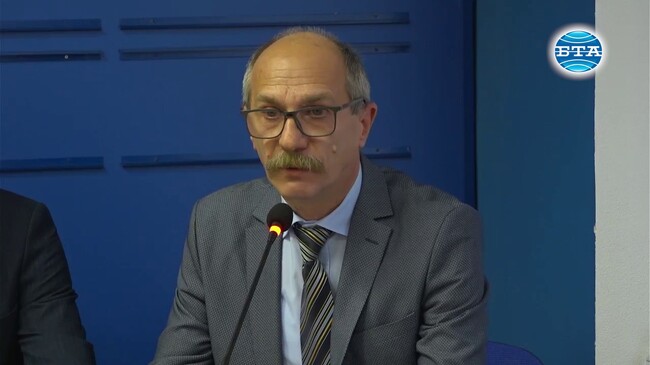 Университетът по хранителни технологии в Пловдив преминава през дигитална трансформация, каза деканът на Техническия факултет доц. Борислав Миленков