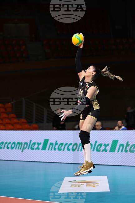 Състезателката на волейболния Марица (Пловдив) Борислава Съйкова: "Искам да класираме отбора там, където му е мястото"