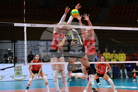 Пловдив - волейбол - Марица (Пловдив) - Антонио Караро Имоко (Конеляно) - жени