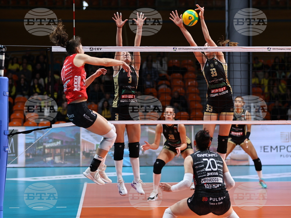 Пловдив - волейбол - Марица (Пловдив) - Антонио Караро Имоко (Конеляно) - жени