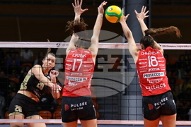 Пловдив - волейбол - Марица (Пловдив) - Антонио Караро Имоко (Конеляно) - жени