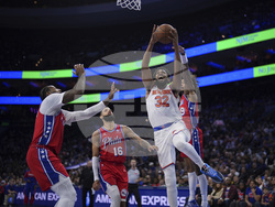 Knicks 76ers Basketball